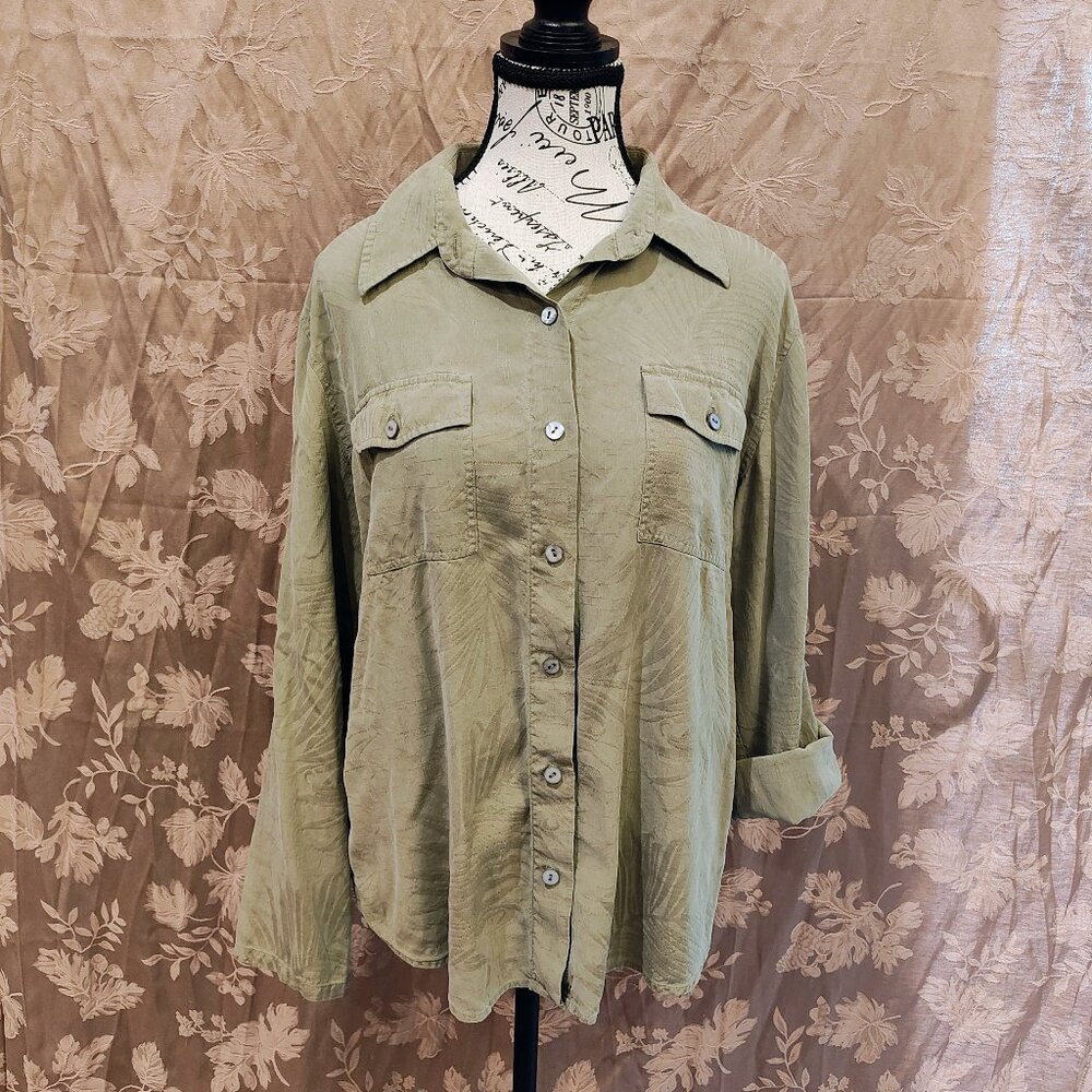 Chico's Design 100% Silk Leaf Pattern Button Down… - image 1